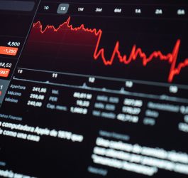 Desde 2022, preço da matéria-prima dos painéis solares caiu mais de 60%